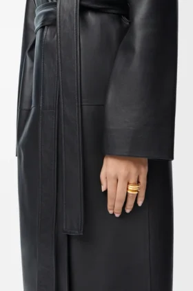 Anillo gráfico de loewe en plata esterlina