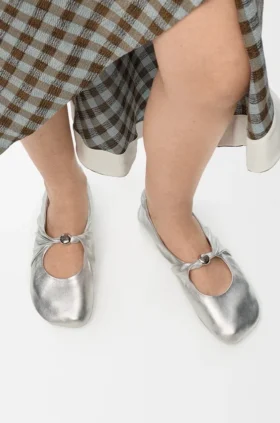Bailarina suave «Pebble» en piel de cordero napa laminada