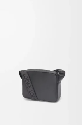 Bandolera Military XS en piel de becerro lisa y suave con jacquard