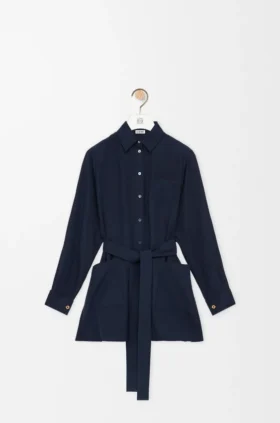 Blusa de seda con cinturón