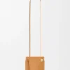 Bolsa para dados Pebble en piel de becerro clásica Bolsa para dados Pebble en piel de becerro clásica