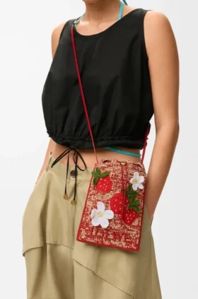 Bolsita con cordón «Strawberry» en piel de becerro clásica y rafia