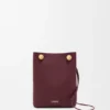 Bolsita Pebble en piel de becerro lisa Bolsita Pebble en piel de becerro lisa