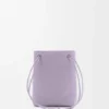 Bolsita Pebble en piel de becerro lisa Bolsita Pebble en piel de becerro lisa