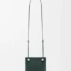 Bolsita Pebble en piel de becerro lisa Bolsita Pebble en piel de becerro lisa