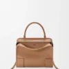 Bolso Amazona 180 mediano en piel de becerro suave Bolso Amazona 180 mediano en piel de becerro suave
