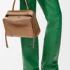 Bolso Amazona 180 mediano en piel de becerro suave Bolso Amazona 180 mediano en piel de becerro suave