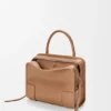Bolso Amazona 180 mediano en piel de becerro suave Bolso Amazona 180 mediano en piel de becerro suave