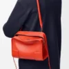 Bolso Amazona 180 pequeño en piel de becerro suave Bolso Amazona 180 pequeño en piel de becerro suave