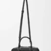 Bolso Amazona 23 Cropped en piel de becerro brillante Bolso Amazona 23 Cropped en piel de becerro brillante