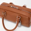 Bolso Amazona 23 Cropped en piel de becerro brillante Bolso Amazona 23 Cropped en piel de becerro brillante