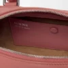 Bolso Amazona 23 Cropped en piel de becerro brillante Bolso Amazona 23 Cropped en piel de becerro brillante