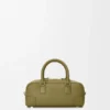 Bolso Amazona 23 Cropped en piel de becerro napa Bolso Amazona 23 Cropped en piel de becerro napa