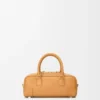 Bolso Amazona 23 Cropped en piel de becerro napa Bolso Amazona 23 Cropped en piel de becerro napa