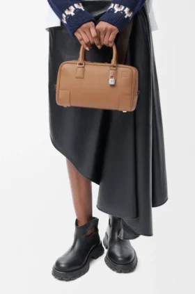 Bolso Amazona 23 en piel de becerro de grano suave