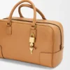 Bolso Amazona 28 en piel de becerro napa Bolso Amazona 28 en piel de becerro napa