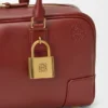 Bolso Amazona 31 Cropped en piel de becerro brillante Bolso Amazona 31 Cropped en piel de becerro brillante