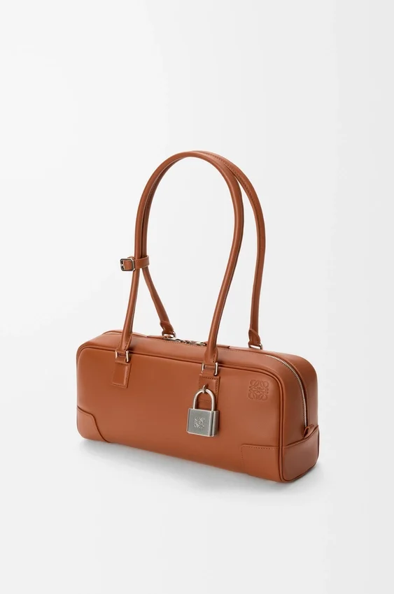 Bolso Amazona 31 Cropped en piel de becerro brillante Bolso Amazona 31 Cropped en piel de becerro brillante