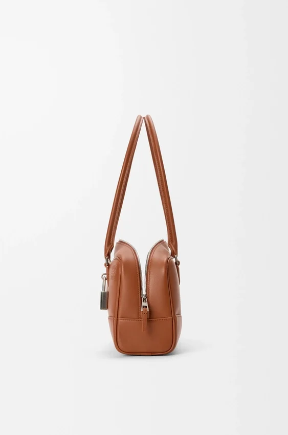 Bolso Amazona 31 Cropped en piel de becerro brillante Bolso Amazona 31 Cropped en piel de becerro brillante