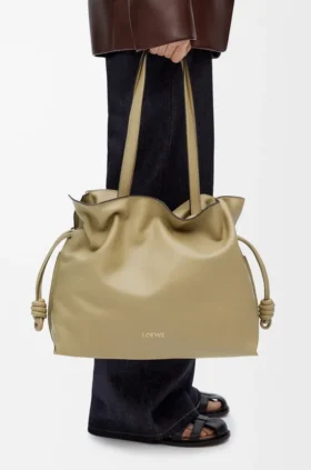 Bolso de mano Flamenco grande en piel de becerro napa
