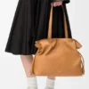 Bolso de mano Flamenco grande en piel de becerro napa Bolso de mano Flamenco grande en piel de becerro napa