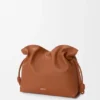 Bolso de mano Flamenco grande en piel de becerro napa Bolso de mano Flamenco grande en piel de becerro napa
