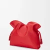 Bolso de mano Flamenco mediano con detalle en espiral, en piel de becerro napa Bolso de mano Flamenco mediano con detalle en espiral, en piel de becerro napa