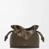 Bolso de mano Flamenco mediano en piel de becerro napa Bolso de mano Flamenco mediano en piel de becerro napa