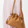 Bolso de mano Flamenco mediano en piel de becerro napa Bolso de mano Flamenco mediano en piel de becerro napa
