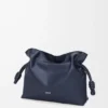 Bolso de mano Flamenco mediano en piel de becerro napa Bolso de mano Flamenco mediano en piel de becerro napa