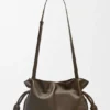 Bolso de mano Flamenco mediano en piel de becerro napa Bolso de mano Flamenco mediano en piel de becerro napa