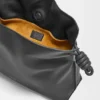 Bolso de mano Flamenco mediano en piel de becerro napa Bolso de mano Flamenco mediano en piel de becerro napa