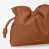 Bolso de mano Flamenco mediano en piel de becerro napa