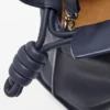 Bolso de mano Flamenco mediano en piel de becerro napa Bolso de mano Flamenco mediano en piel de becerro napa