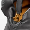 Bolso de mano Flamenco mediano en piel de becerro napa Bolso de mano Flamenco mediano en piel de becerro napa