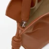 Bolso de mano Flamenco mediano en piel de becerro napa