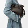 Bolso de mano Panta Flamenco mediano en piel de becerro brillante