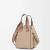 Bolso Hammock Compact en piel de becerro de grano suave Bolso Hammock Compact en piel de becerro de grano suave