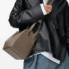 Bolso Hammock Compact en piel de becerro de grano suave