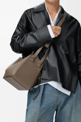 Bolso Hammock Compact en piel de becerro de grano suave