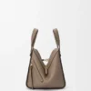 Bolso Hammock Compact en piel de becerro de grano suave
