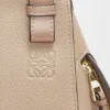 Bolso Hammock Compact en piel de becerro de grano suave Bolso Hammock Compact en piel de becerro de grano suave