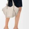 Bolso Hammock Flip en piel de becerro clásica Bolso Hammock Flip en piel de becerro clásica