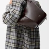 Bolso Hammock Flip en piel de becerro clásica