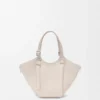 Bolso Hammock Flip en piel de becerro clásica Bolso Hammock Flip en piel de becerro clásica