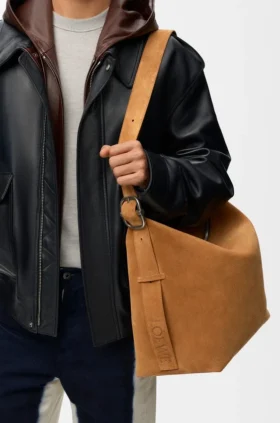 Bolso hobo «Loop» grande en piel de becerro de gamuza