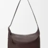 Bolso Hobo Loop grande en piel de becerro granulada y flexible Bolso Hobo Loop grande en piel de becerro granulada y flexible