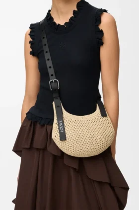 Bolso hobo «Mini Punch Hole» de rafia y piel de becerro