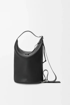 Bolso Loop en piel de becerro granulada y flexible