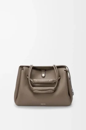 Bolso Madrid grande en piel de becerro granulada y flexible